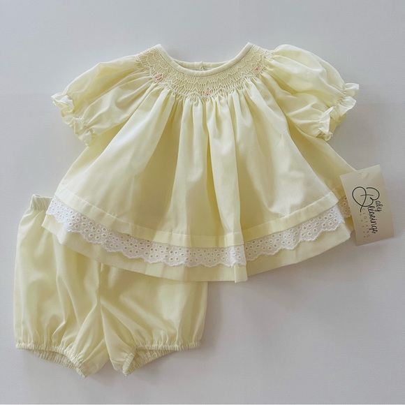 baby blessings clothing Other - Vintage Baby Girl 9 Months Yellow Smocked Top & Diaper Cover Set Outfit NWT